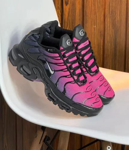 Nike Air Max Plus (TN) – Pink Gradient Edition - Image 1