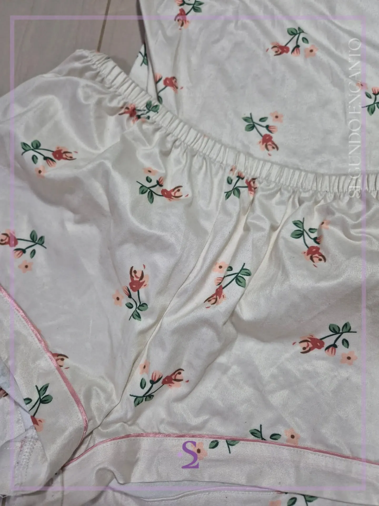 Conjunto pijama de flores L - Image 2