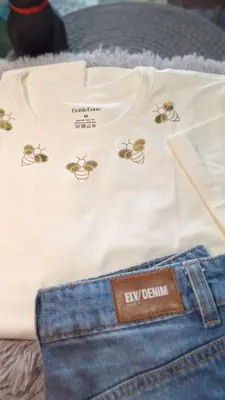 Camiseta Abejitas