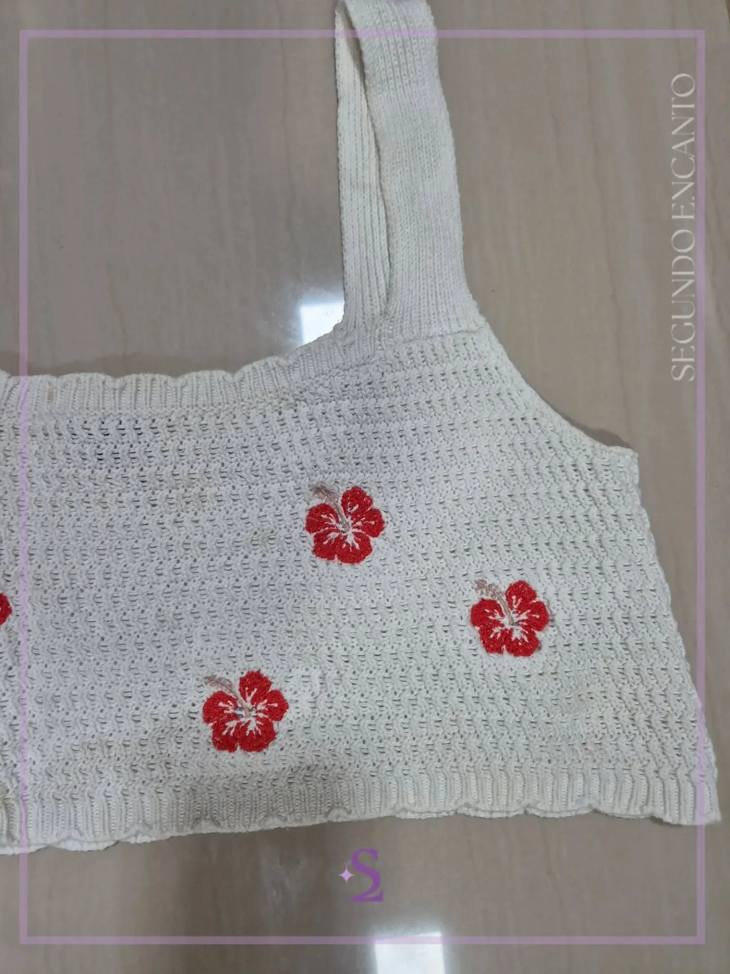 Crop top blanco tejido con flores L - Image 5