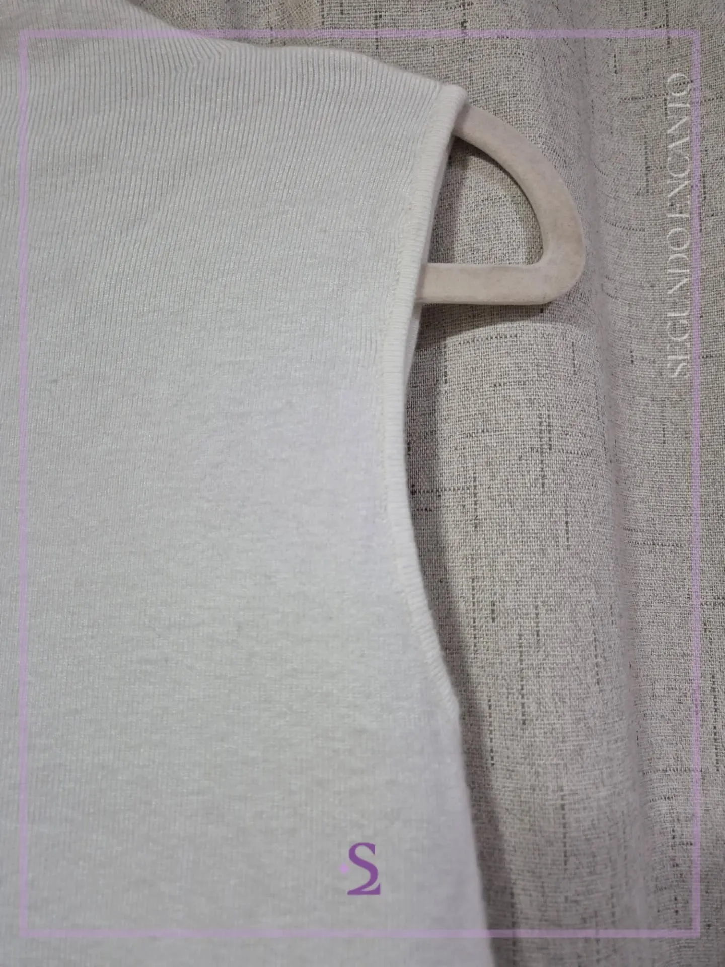 Blusa blanca cuello alto L - Image 5