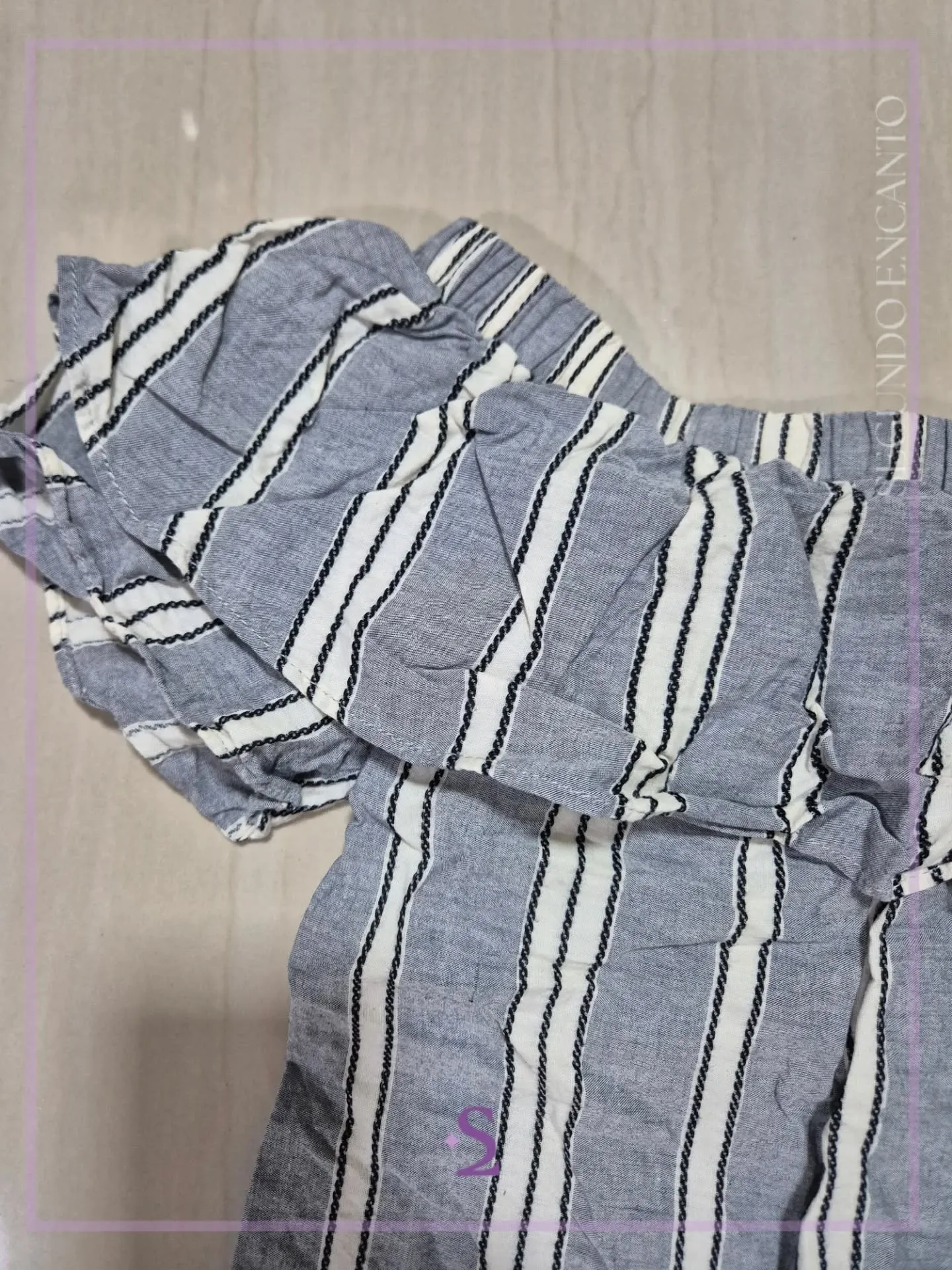 Blusa gris off shoulder M - Image 2