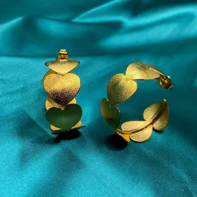 ARETES AROS DE CORAZÓN 