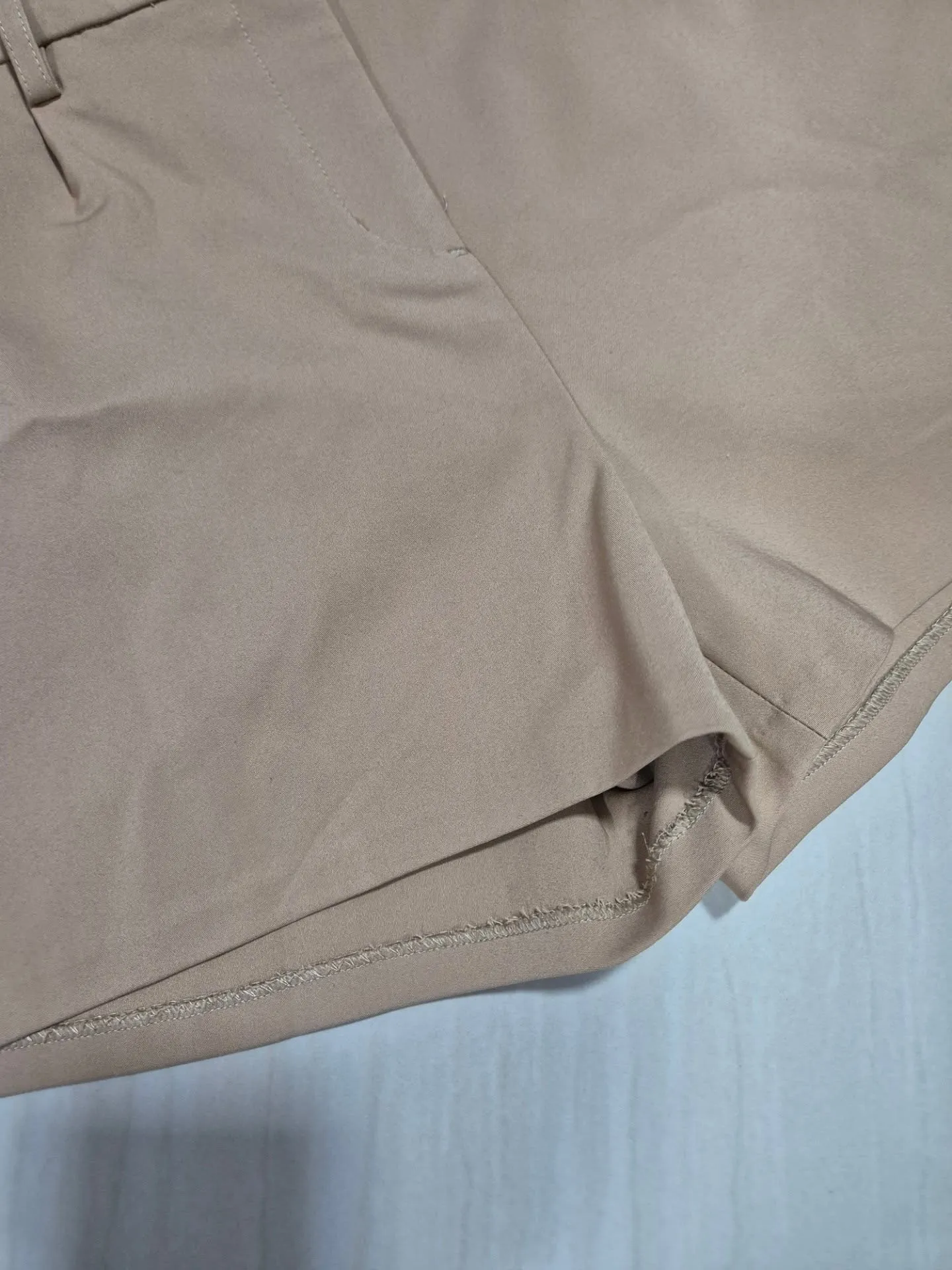 Short formal color camel talla 6 m - Image 7