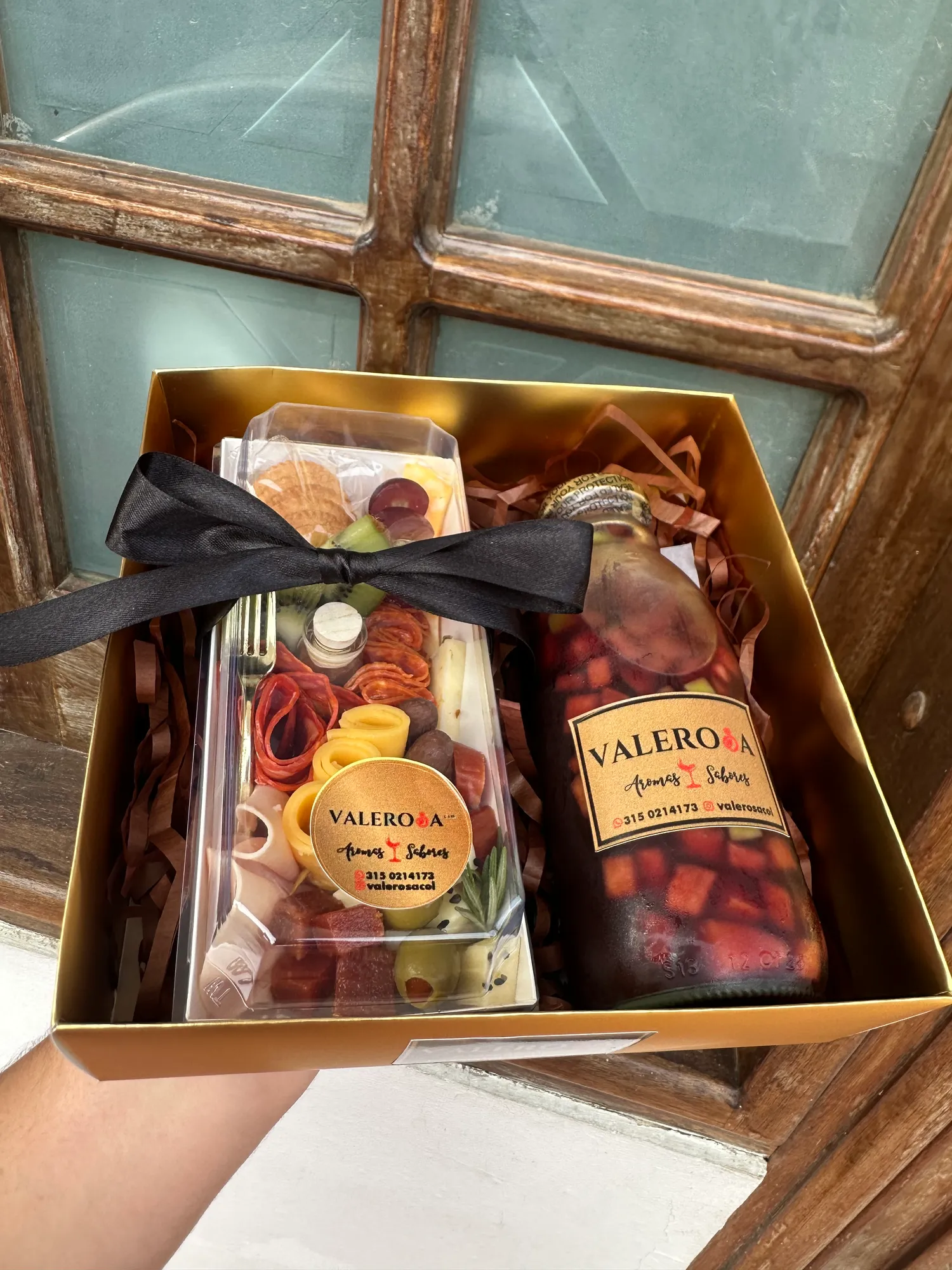 Caja nogal especial - Image 2