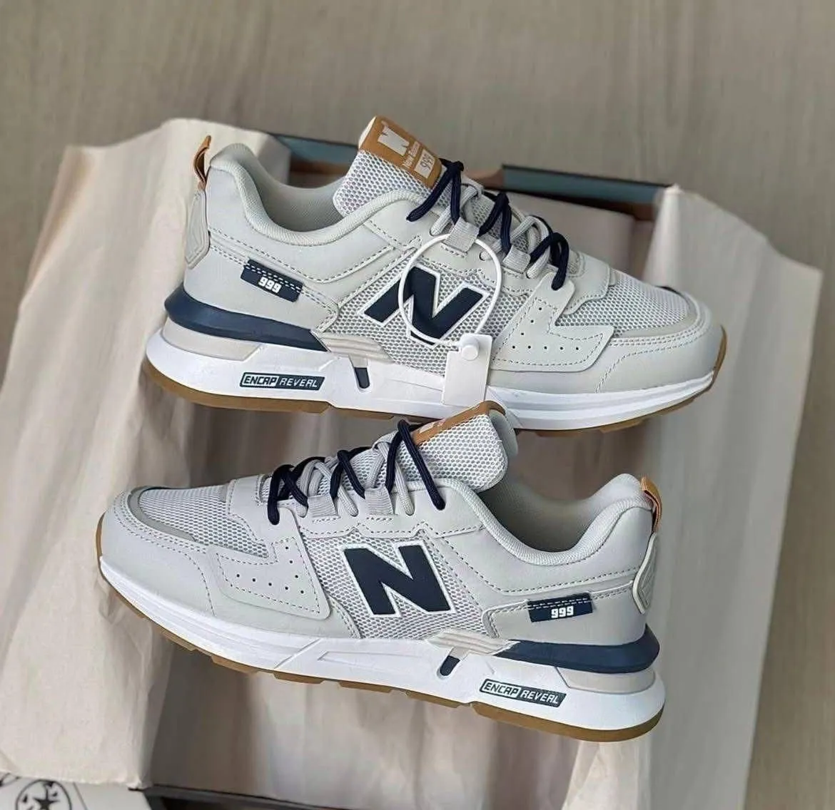 NEW BALANCE 999 - Image 2