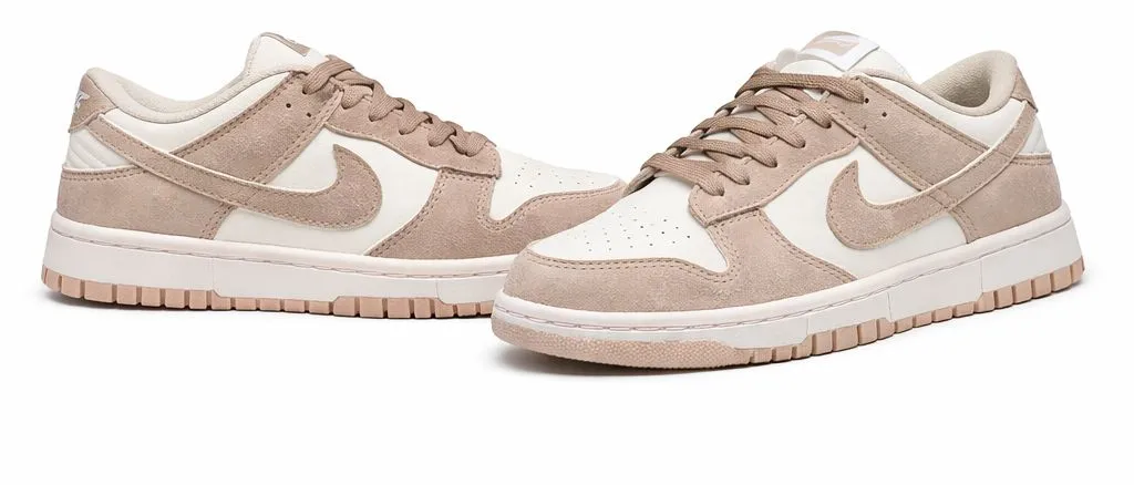 Dunk Low - Image 1