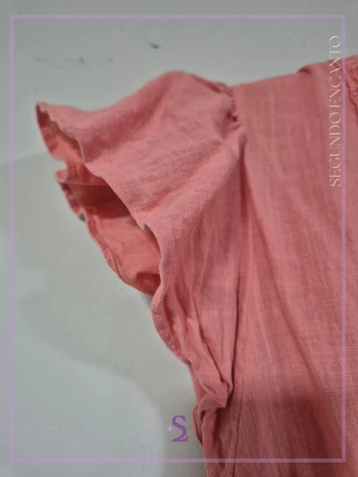 Crop top color coral con ajuste trasero L/M - Image 2