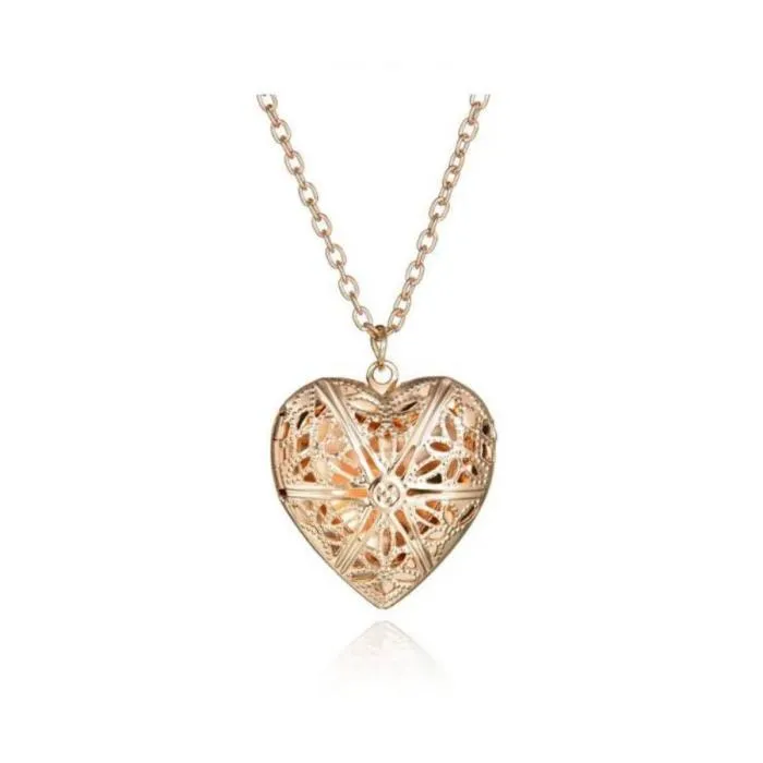 Collar con forma de corazón - Image 1