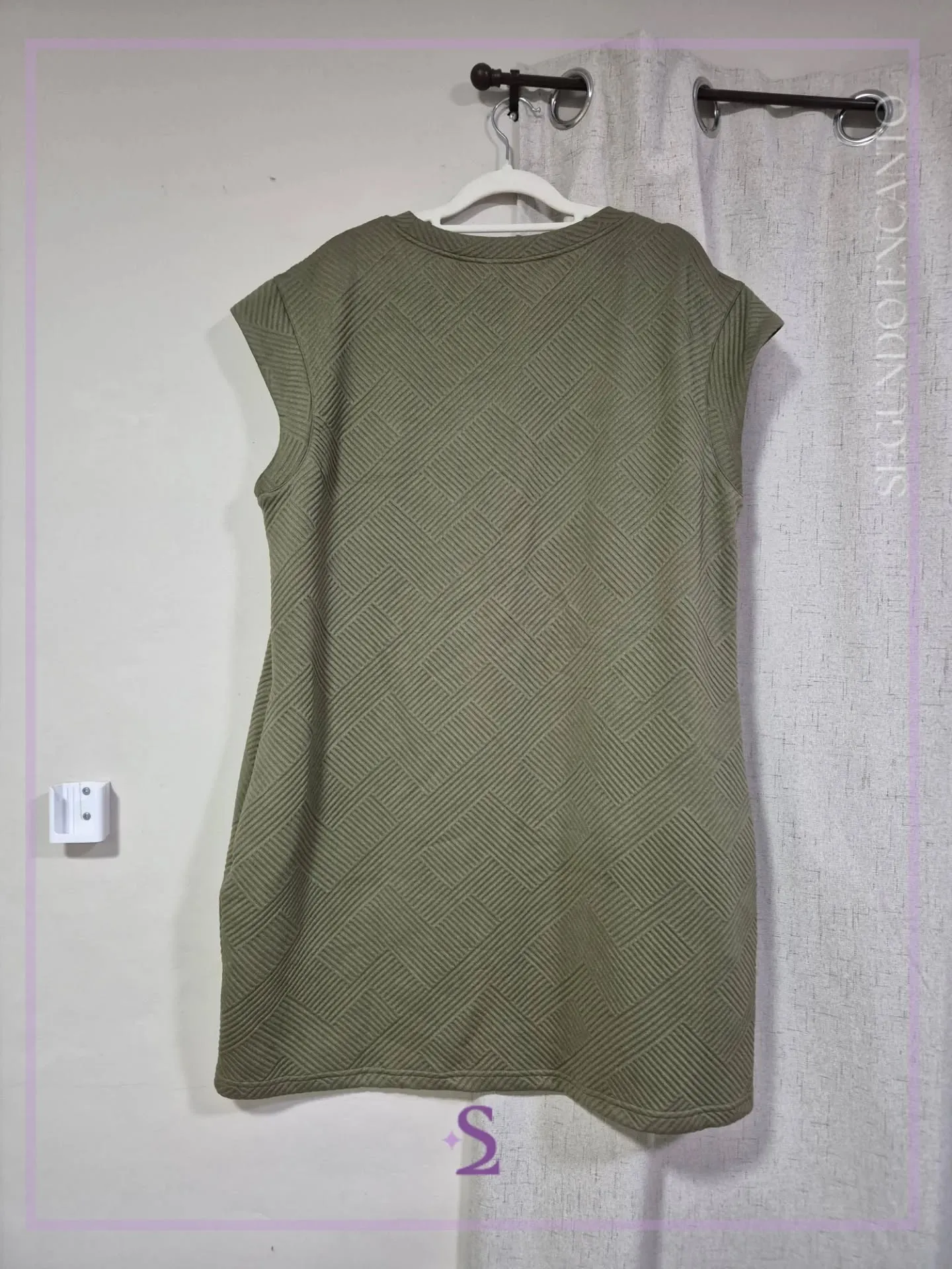 Vestido tunico color verde XL nuevo - Image 2