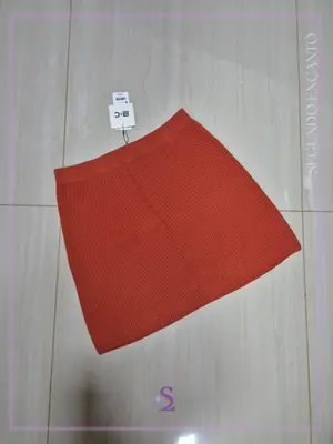 Falda naranja de 100% lana Uniqlo L