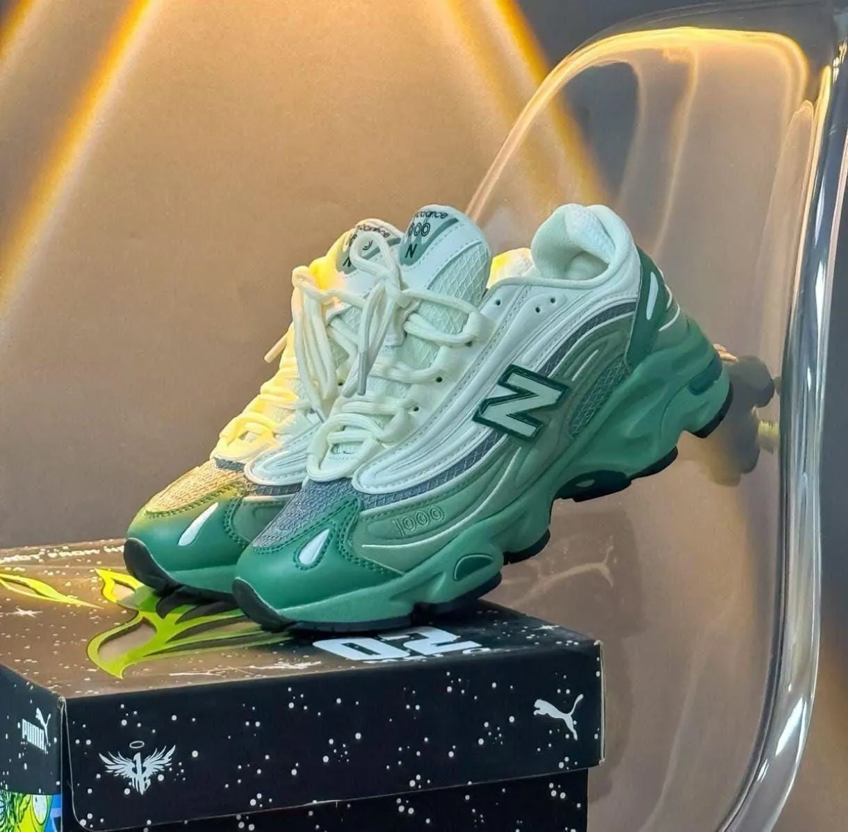 NEW BALANCE 1000 - Image 1