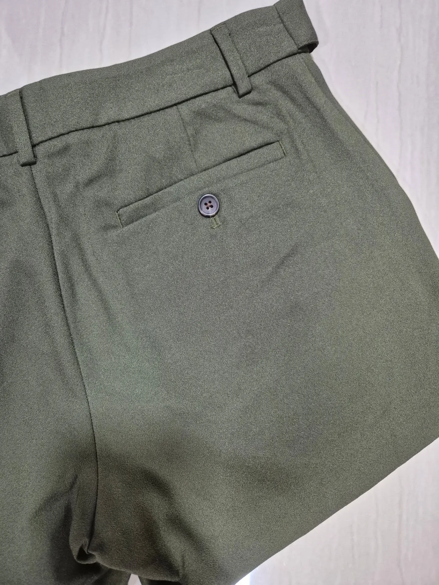 Short color verde con cinturon talla 4 M - Image 8