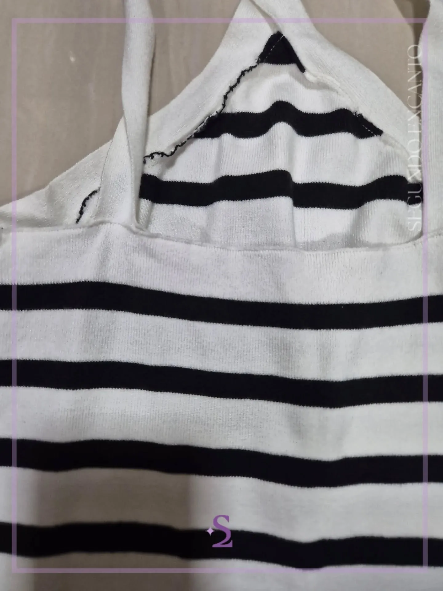 Crop top blanco y negro cuello halter L/M - Image 4