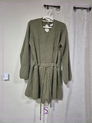 Romper verde tejido M/L grande