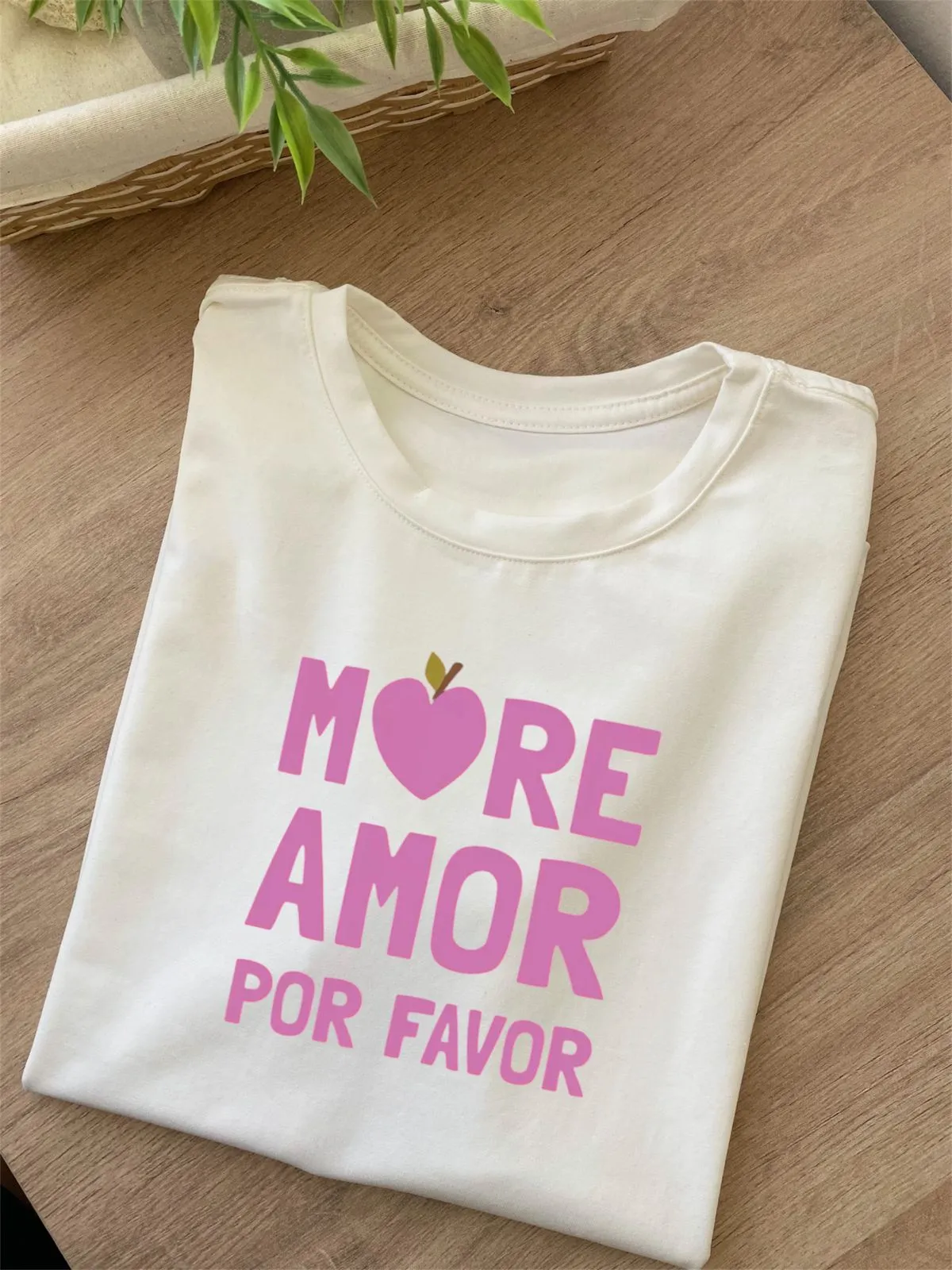 More Manzana - Image 1