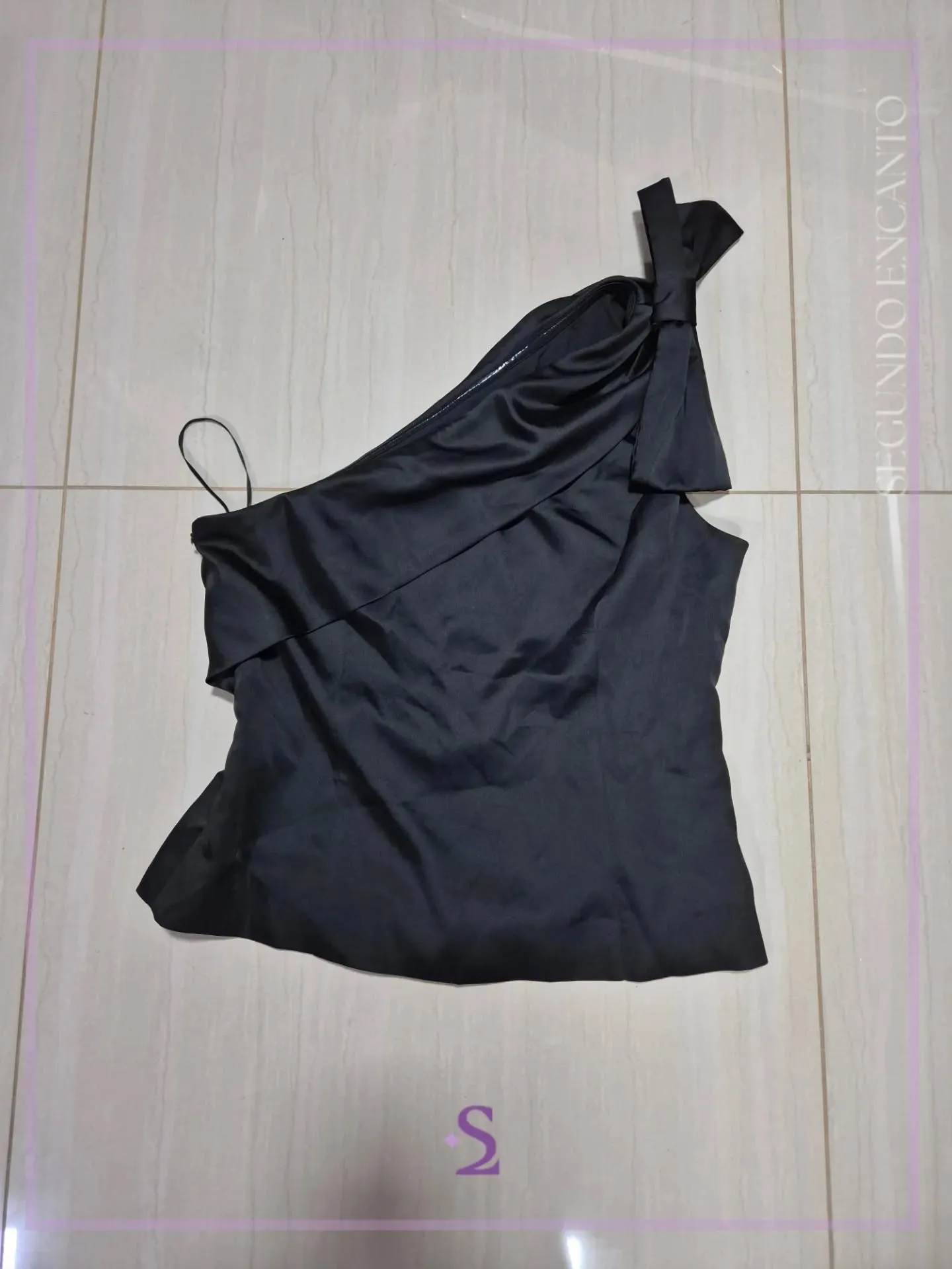Blusa de un hombro con moño L/M - Image 8
