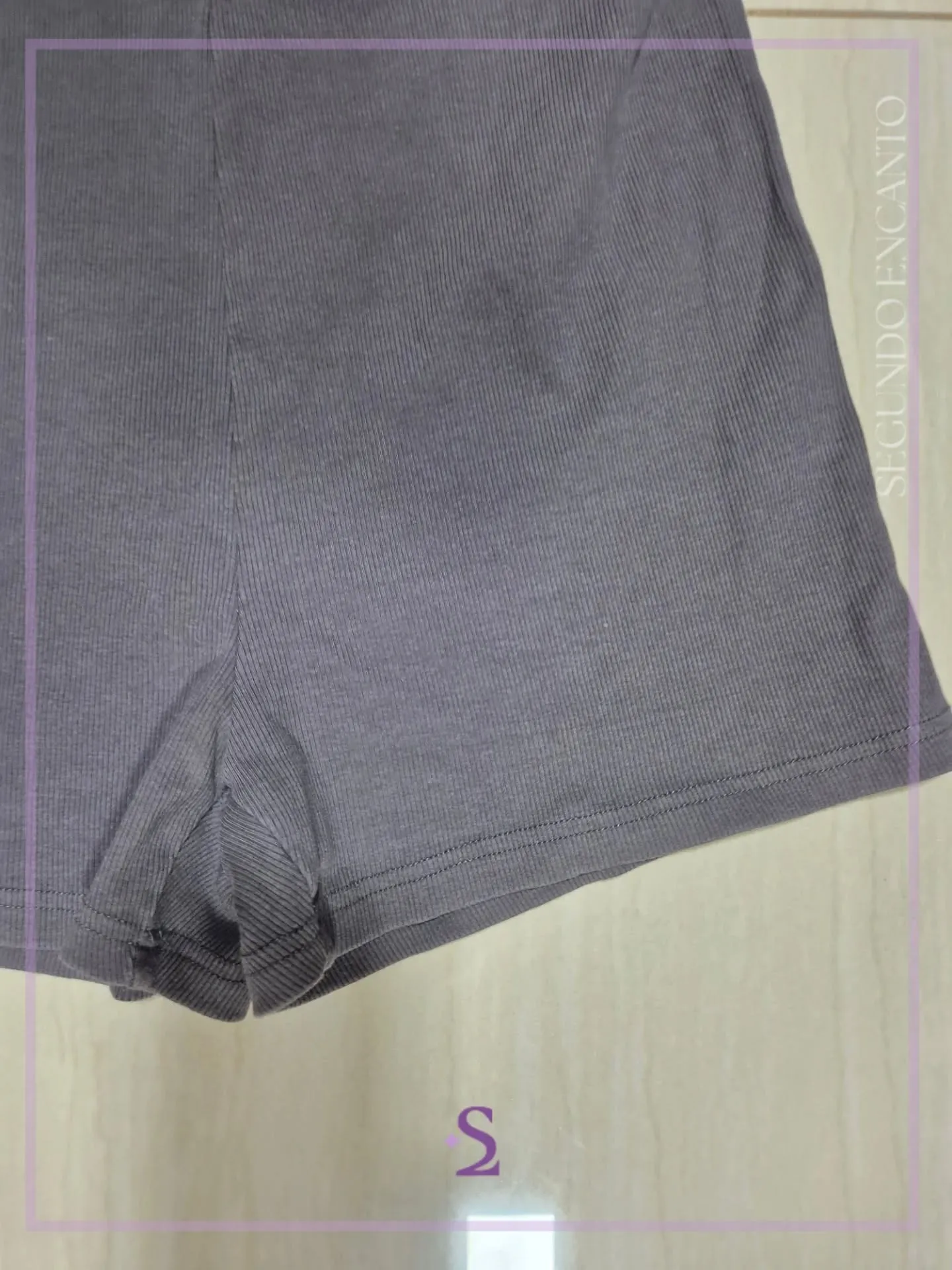 Unitard gris comodo para andar en casa L - Image 2