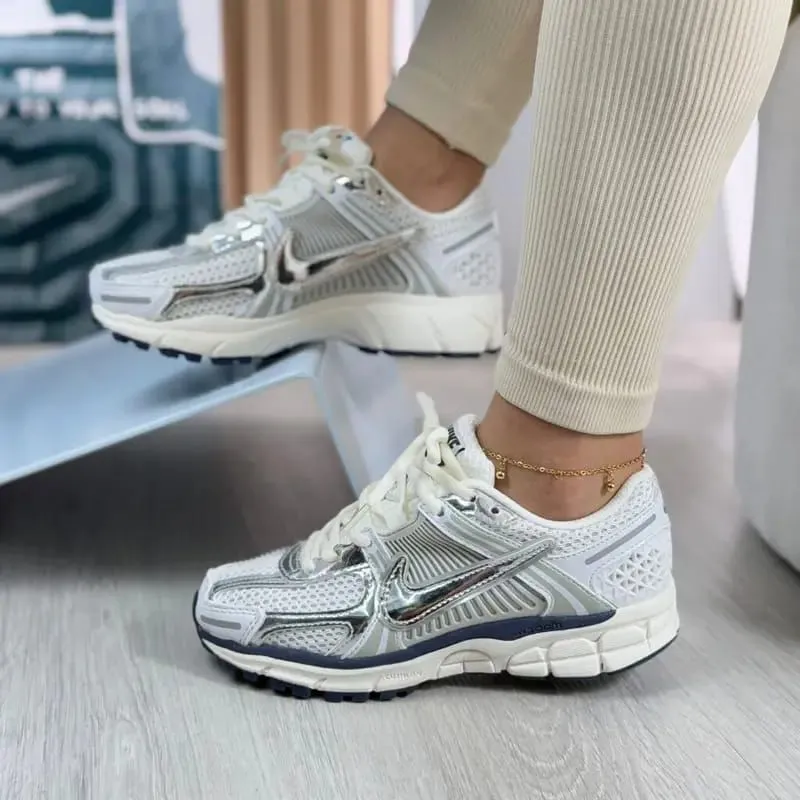 NIKE VOMERO DAMA Y CABALLERO - Image 2