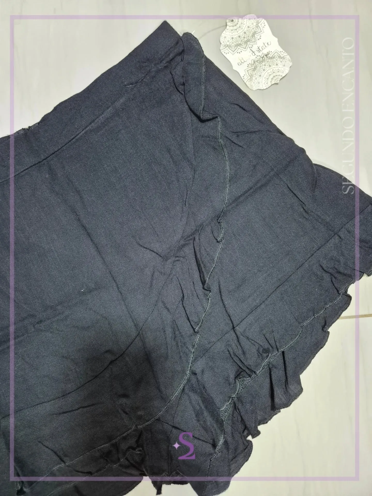 Faldashort M color negro nuevo - Image 3