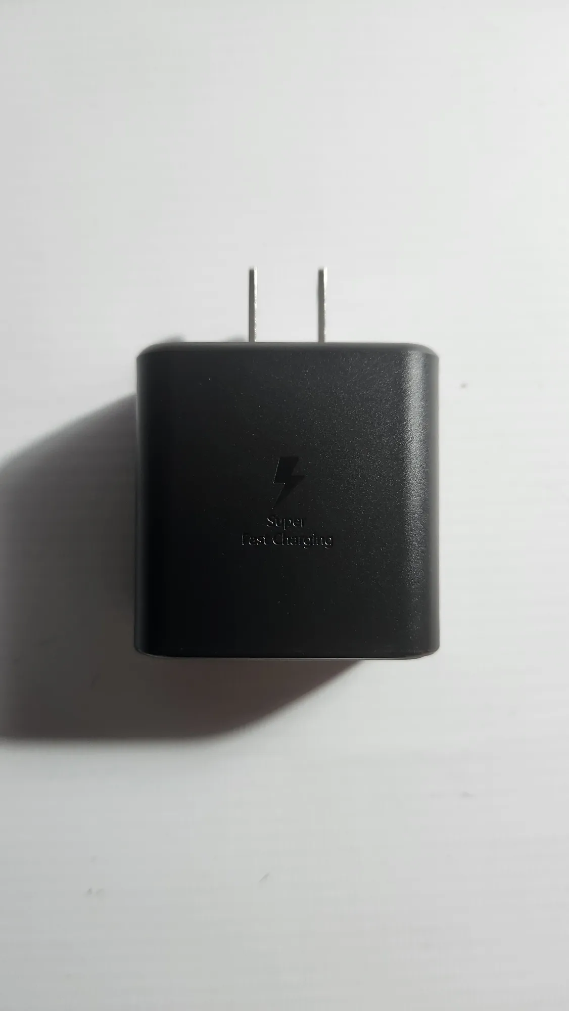 Cargador Carga Súper Rápida 2.0 | 45W Tipo C - Image 1