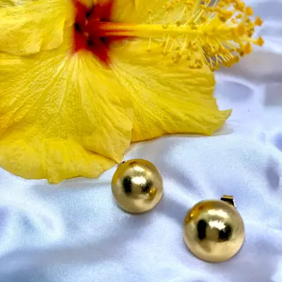 ARETES ESFERAS DORADAS