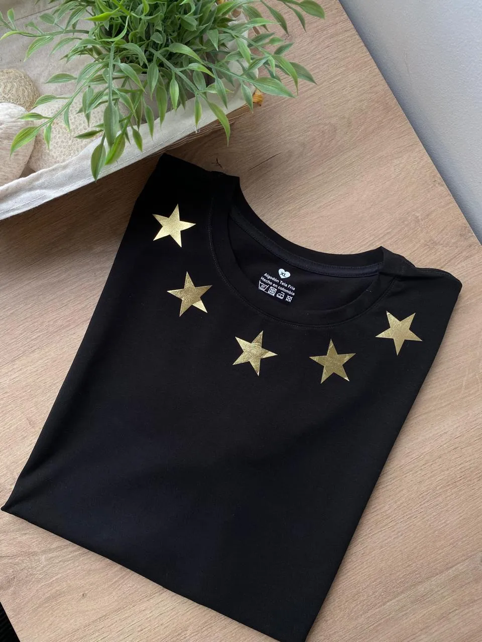 Estrellas doradas - Image 1