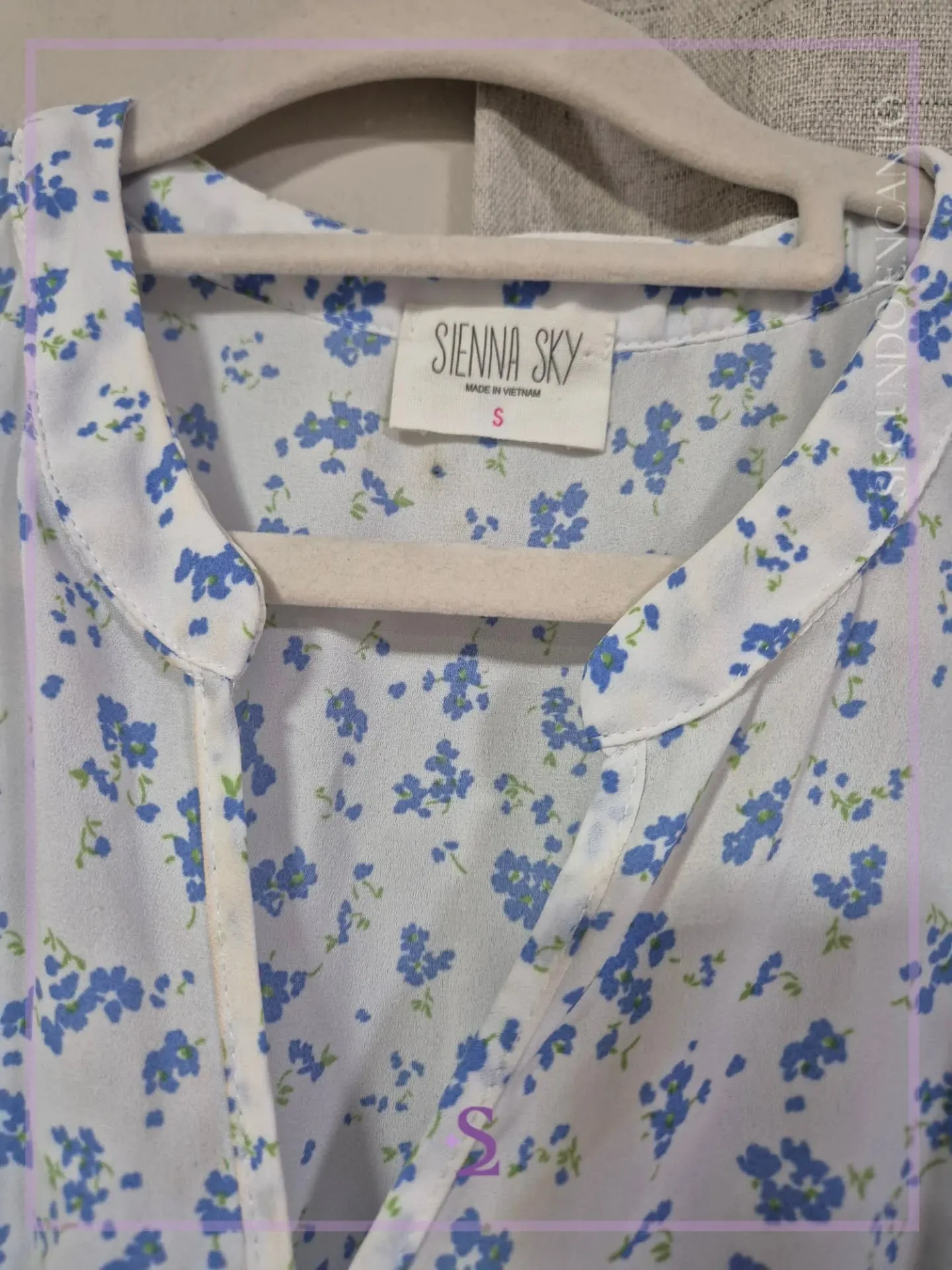 Vestido blanco con flores azules S/M - Image 4