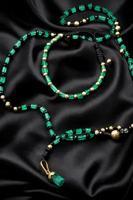 Camándula y pulsera 