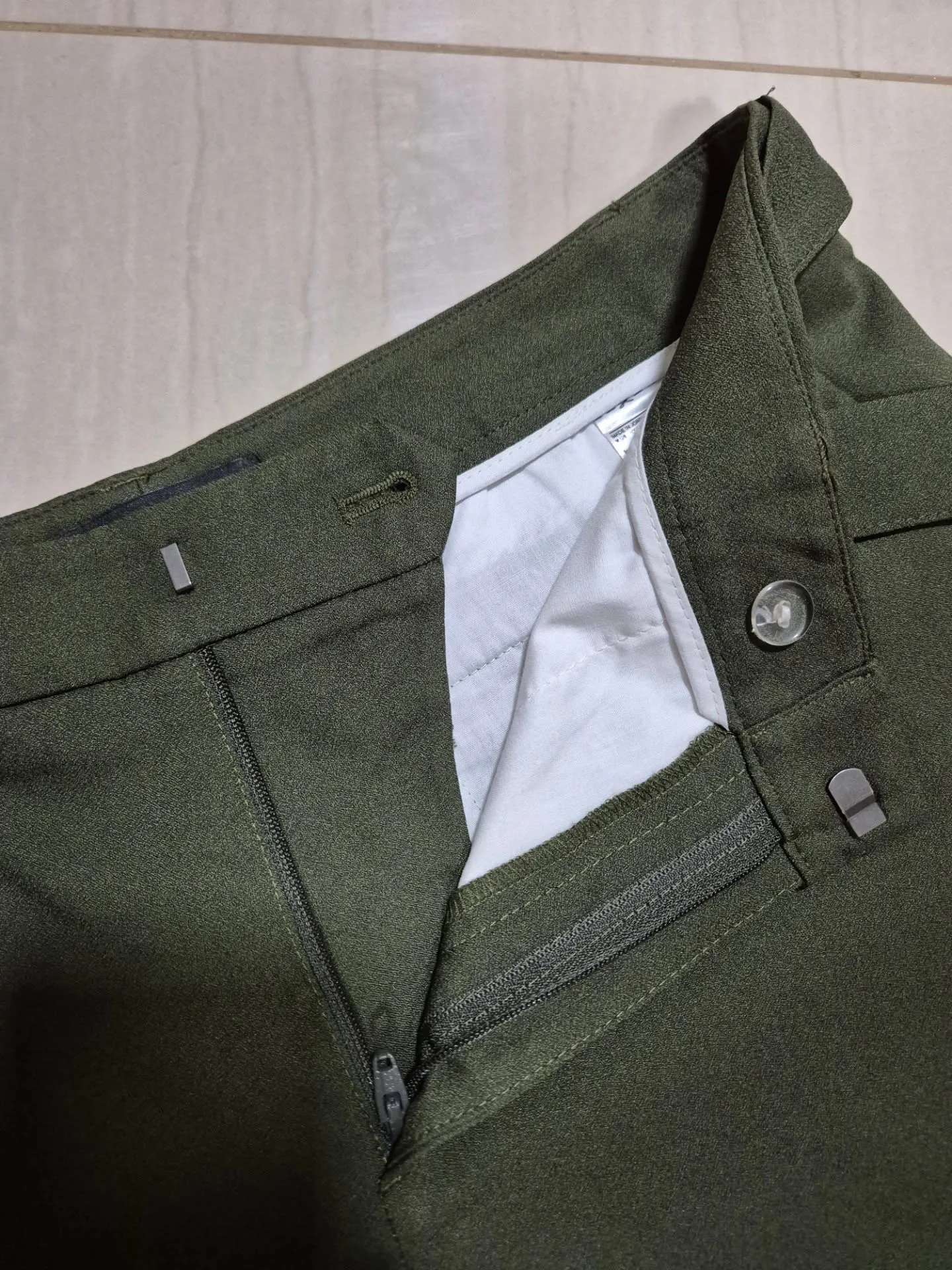 Short color verde con cinturon talla 4 M - Image 5