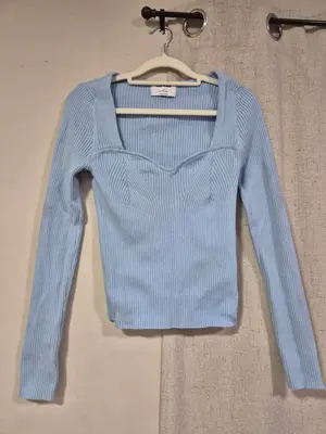 Blusa celeste manga larga M