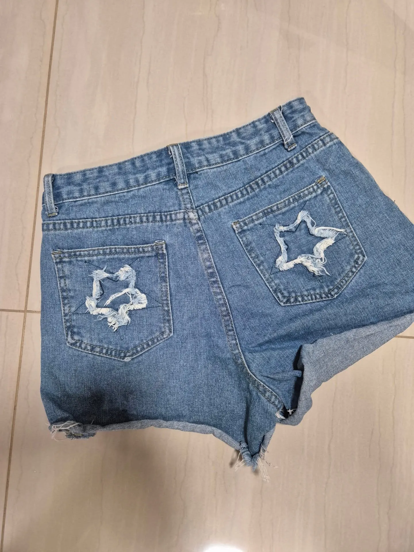 Short denim con estrellas en bolsillos S - Image 7