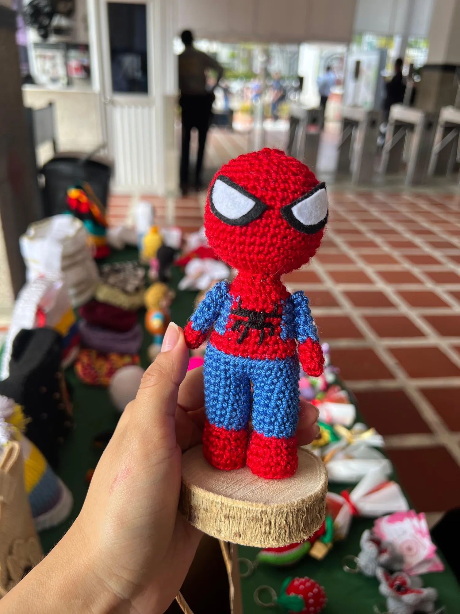 Mini Spidernan  - Image 3