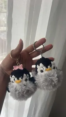 Llaveros de pingüinos peluditos