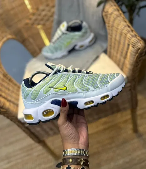 Nike Air Max Plus (TN) – Pink Gradient Edition - Image 2