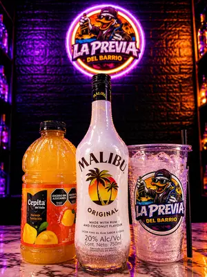 Malibú + jugo cepita
