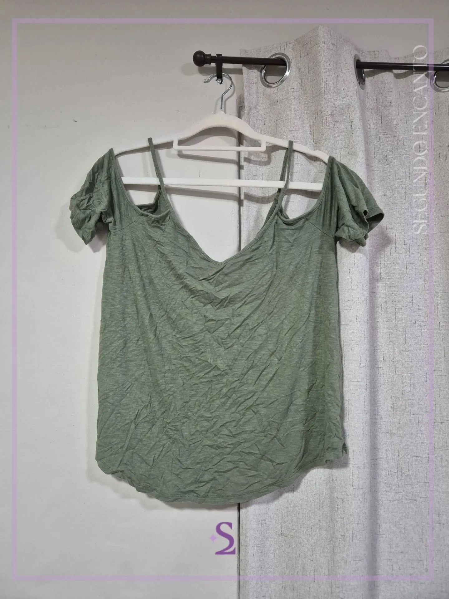 Blusa con hombros descubiertos M - Image 2