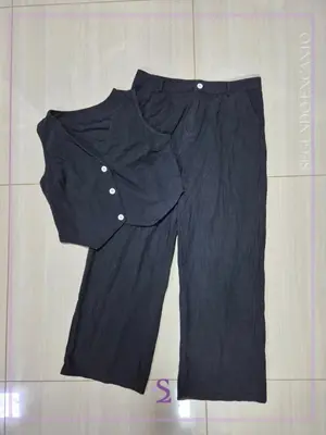 Conjunto chaleco y pantalon negro L/M