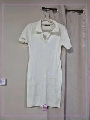 Vestido blanco cuello tipo polo L