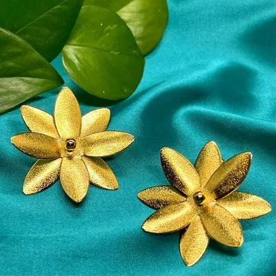 ARETES FLOR DE LOTO 