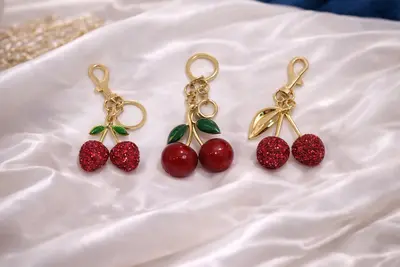 Llaveros cereza 