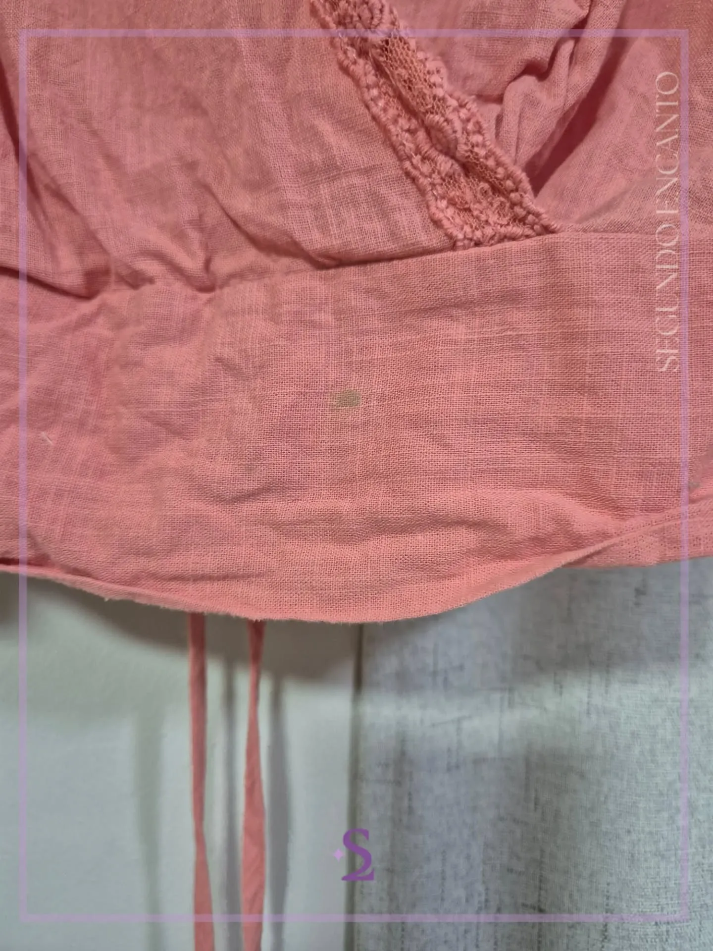 Crop top color coral con ajuste trasero L/M - Image 5