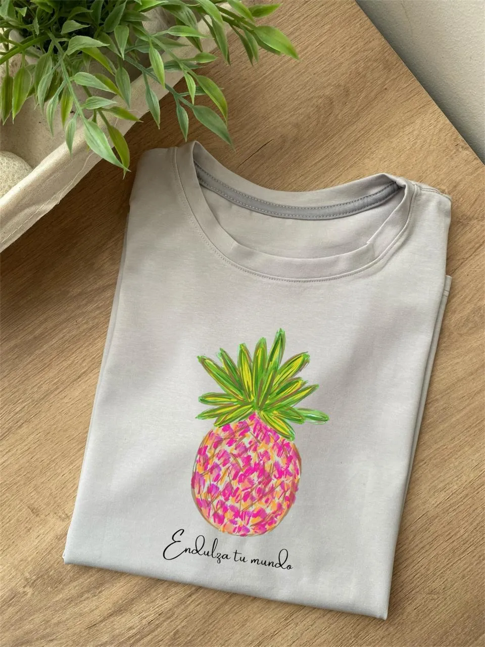 Piña de colores - Image 1
