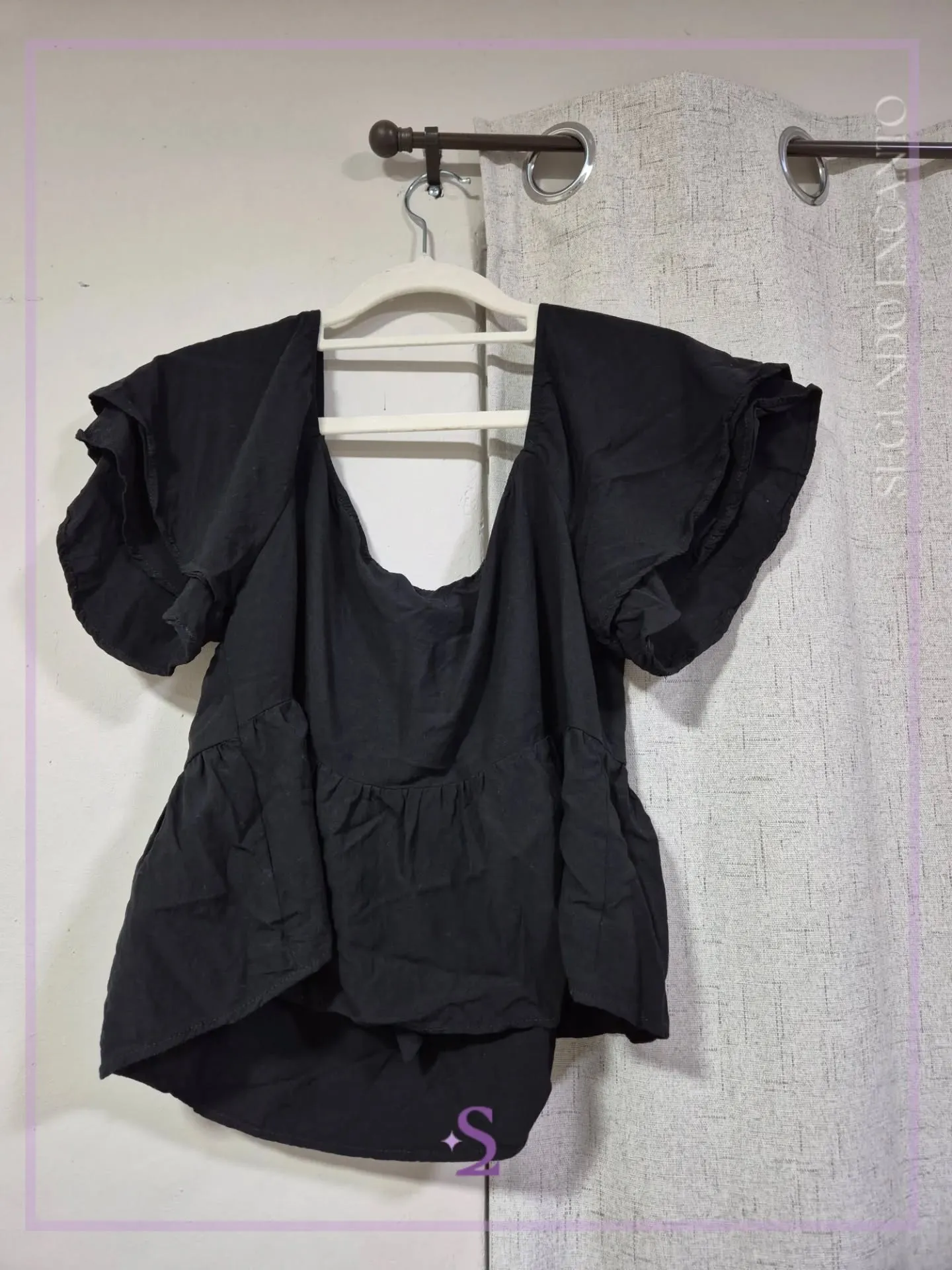 Blusa negra con escote M/L - Image 6