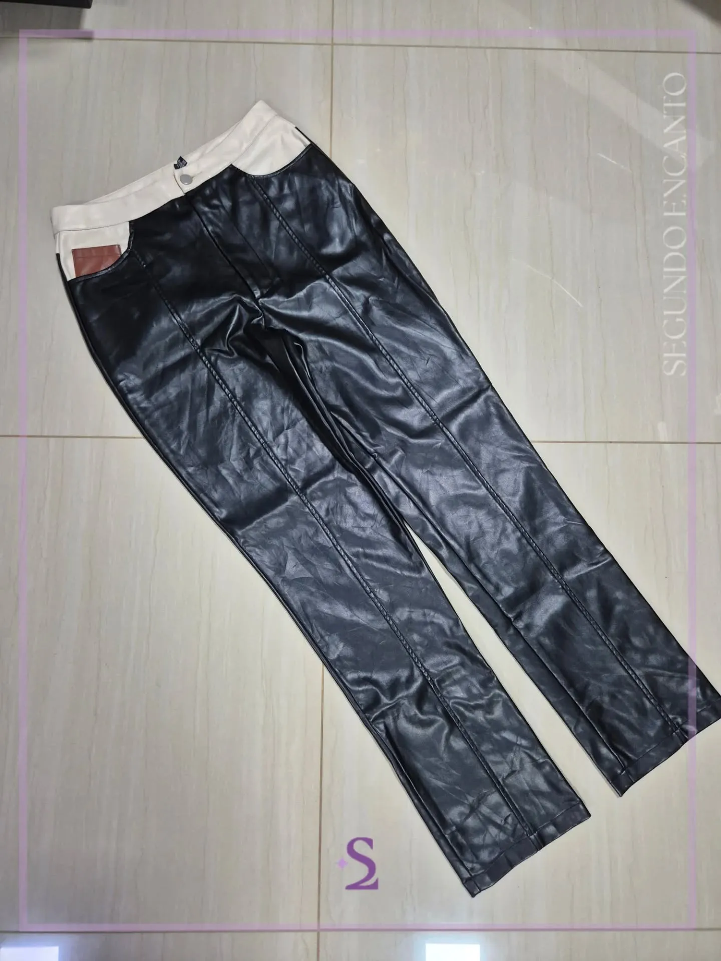 Pantalon stretch con acabado tipo cuero M - Image 2