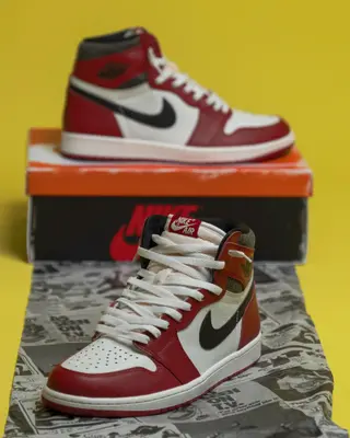 Air Jordan 1 High Chicago Lost And Found