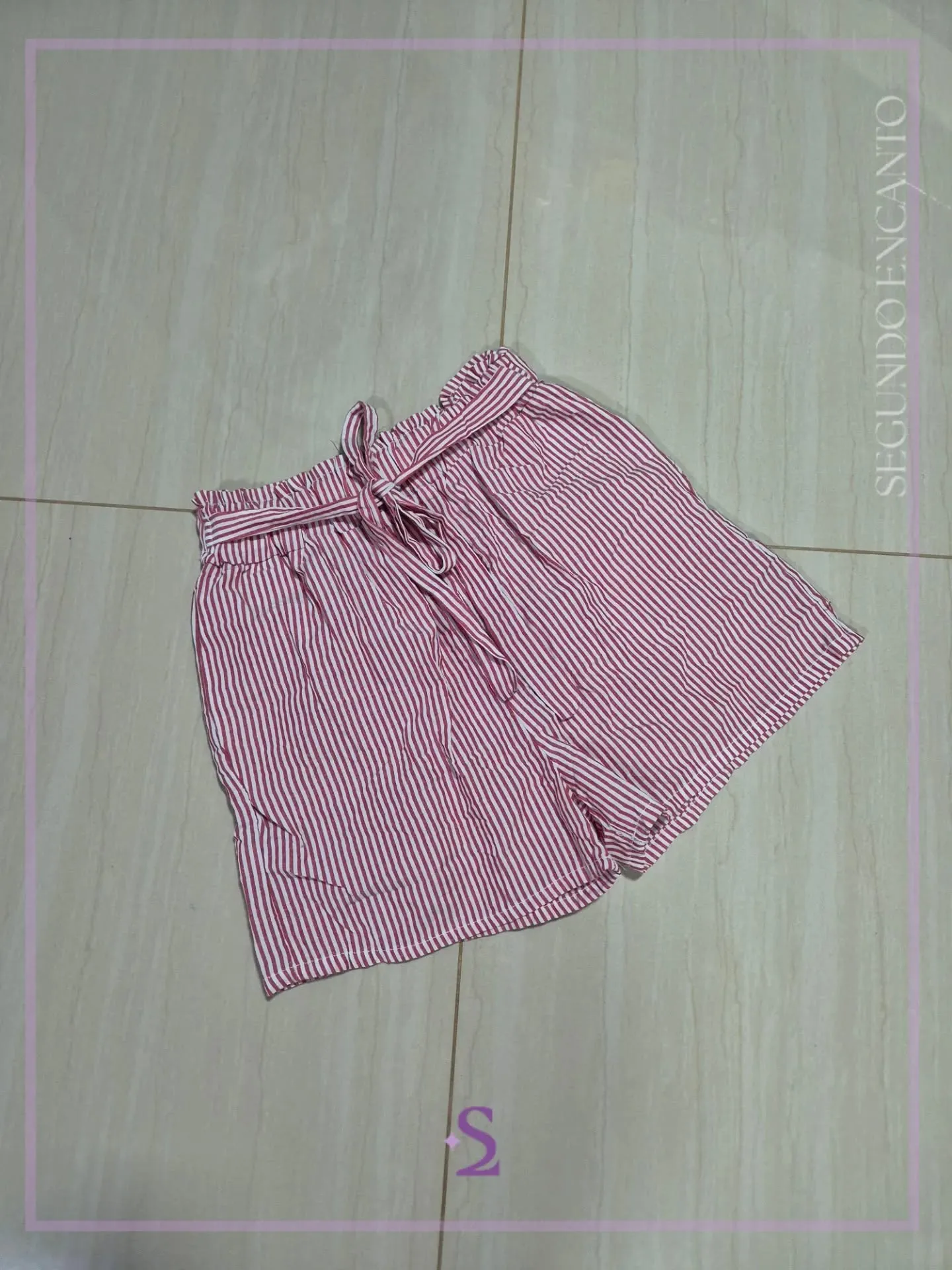 Short a rayas rojo y blanco M - Image 1