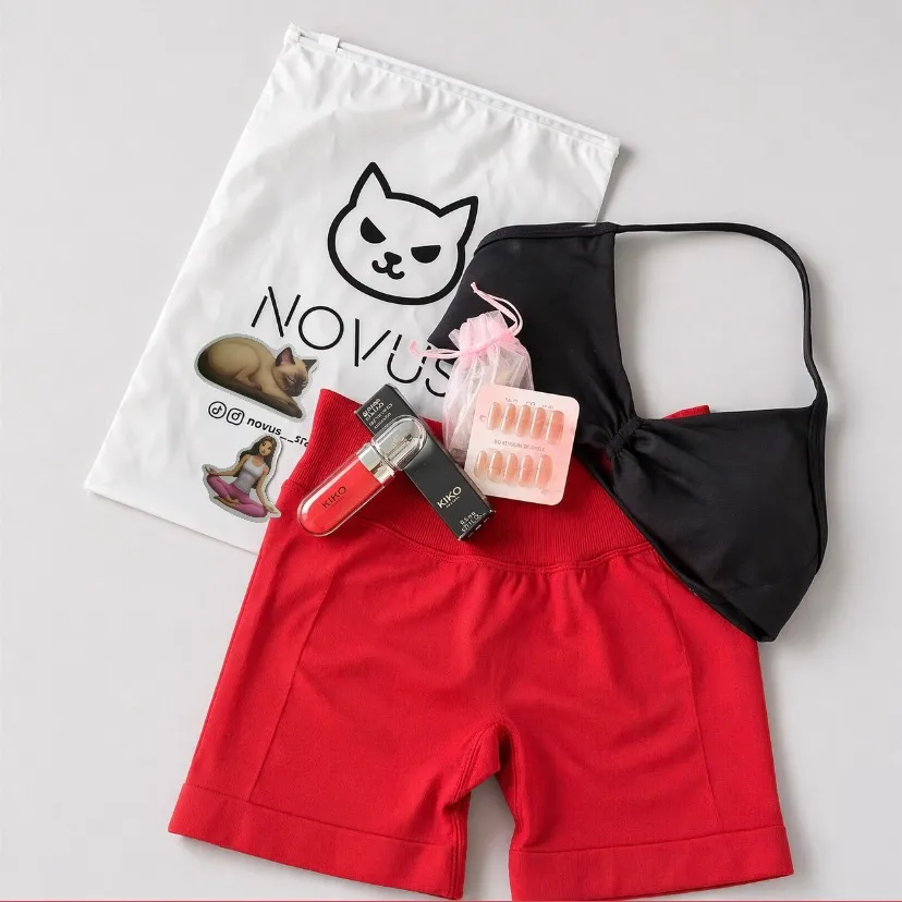 Set deportivo & Beauty completo ❤️🖤 - Image 1